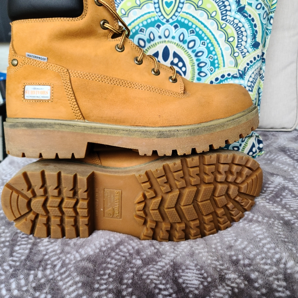 Steel toe Herman Surviver Boots